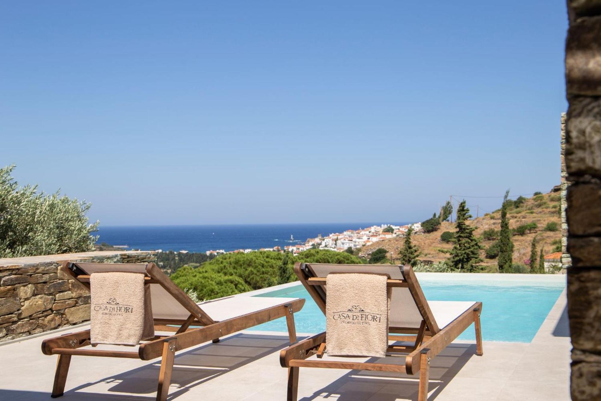 Casa Di Fiori Andros Suites Kamer foto