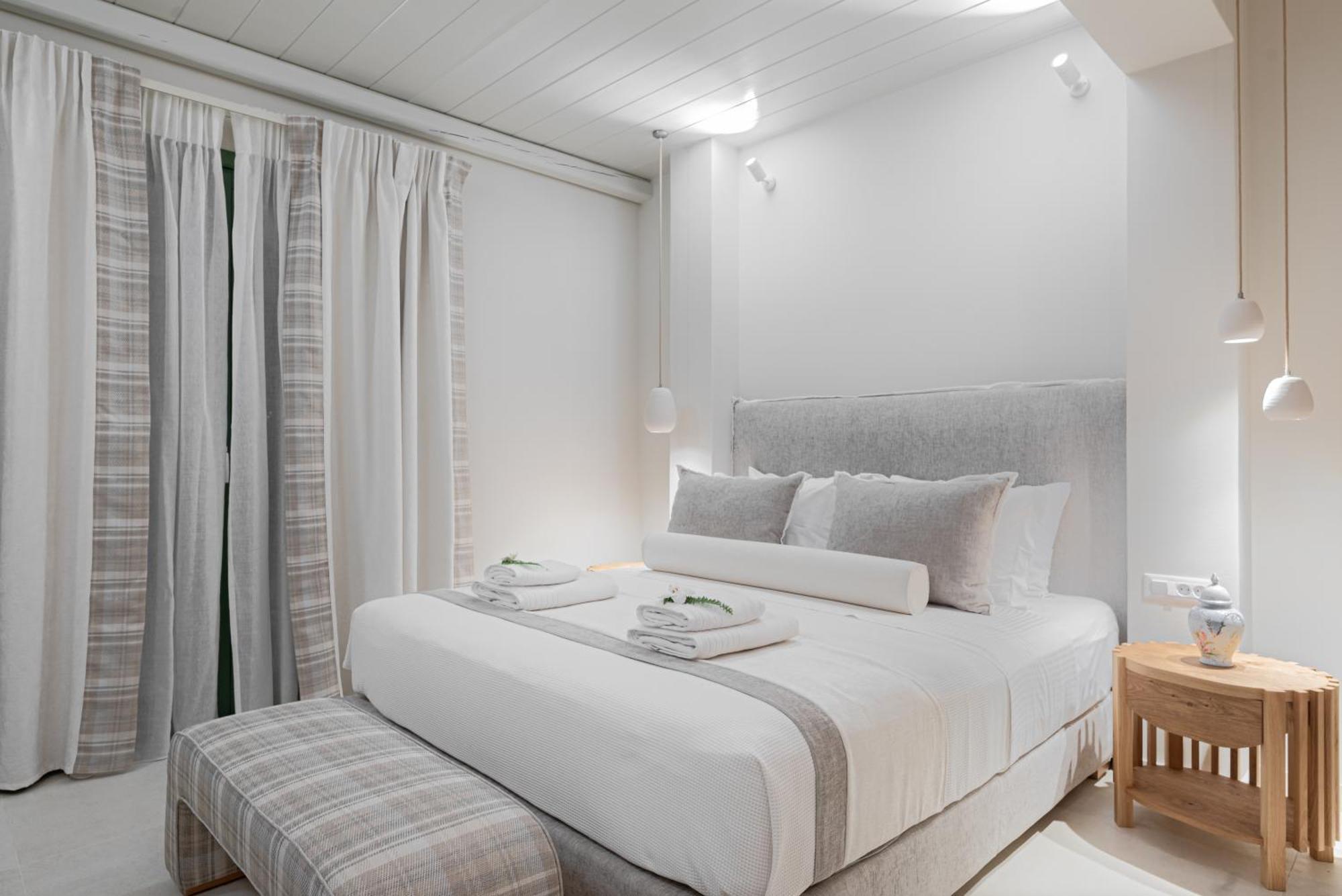 Casa Di Fiori Andros Suites Buitenkant foto